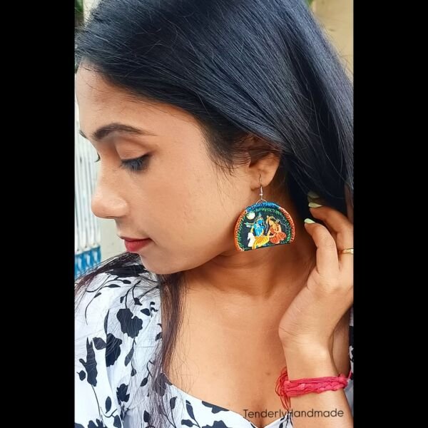 Melody of Love Earrings - Image 3